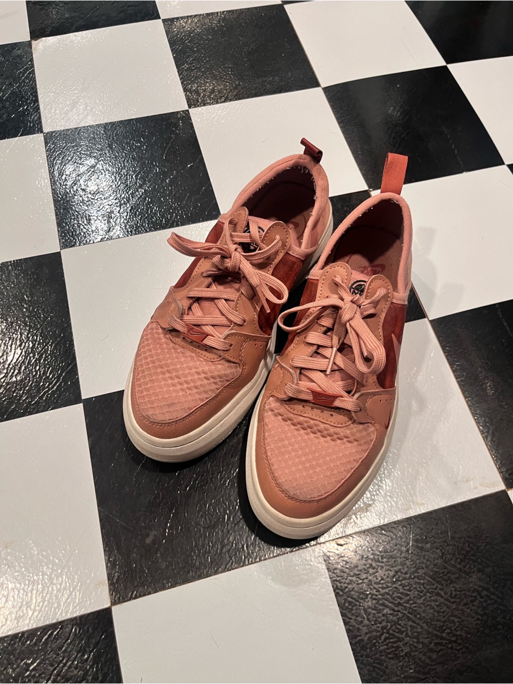 Nike Women's Dusty Rose and Coral Low-Top Sneakers